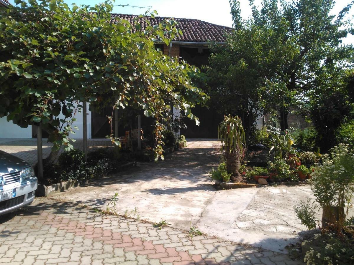 아스티 Casa Aromi Ed Arte 게스트하우스 외부 사진