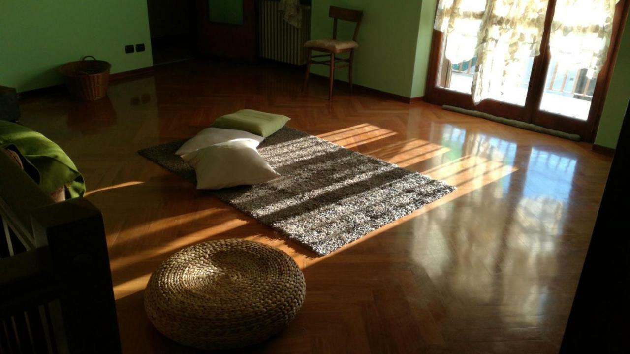 아스티 Casa Aromi Ed Arte 게스트하우스 외부 사진