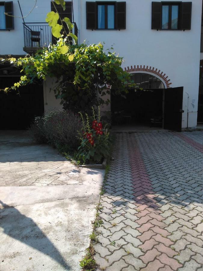 아스티 Casa Aromi Ed Arte 게스트하우스 외부 사진